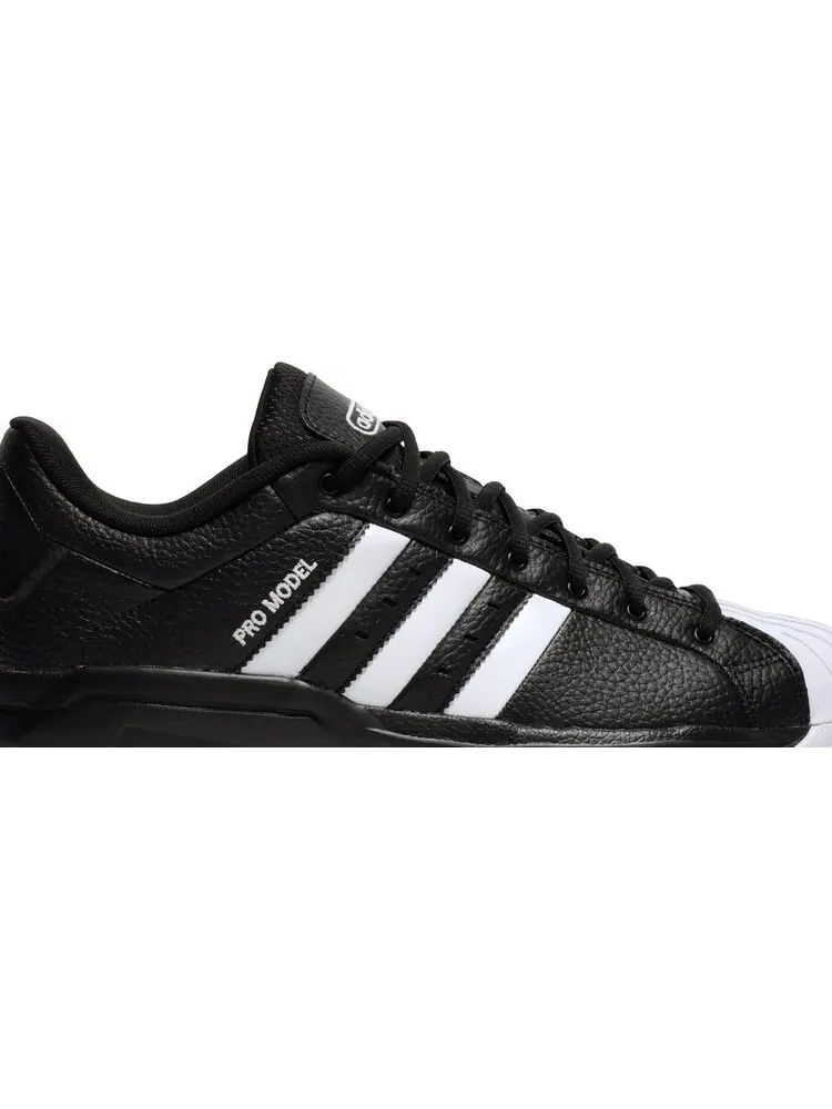 Кроссовки Adidas Pro Model 2G Low — изображение 2 из 8, черный