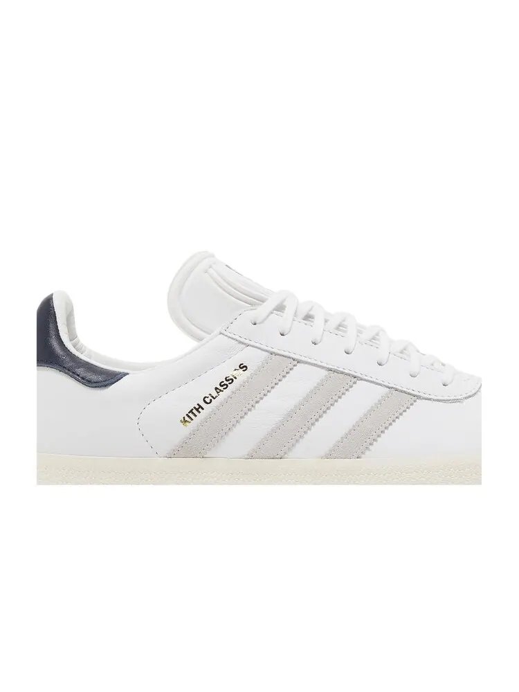 Кроссовки Adidas Kith x Gazelle — изображение 2 из 4, белый