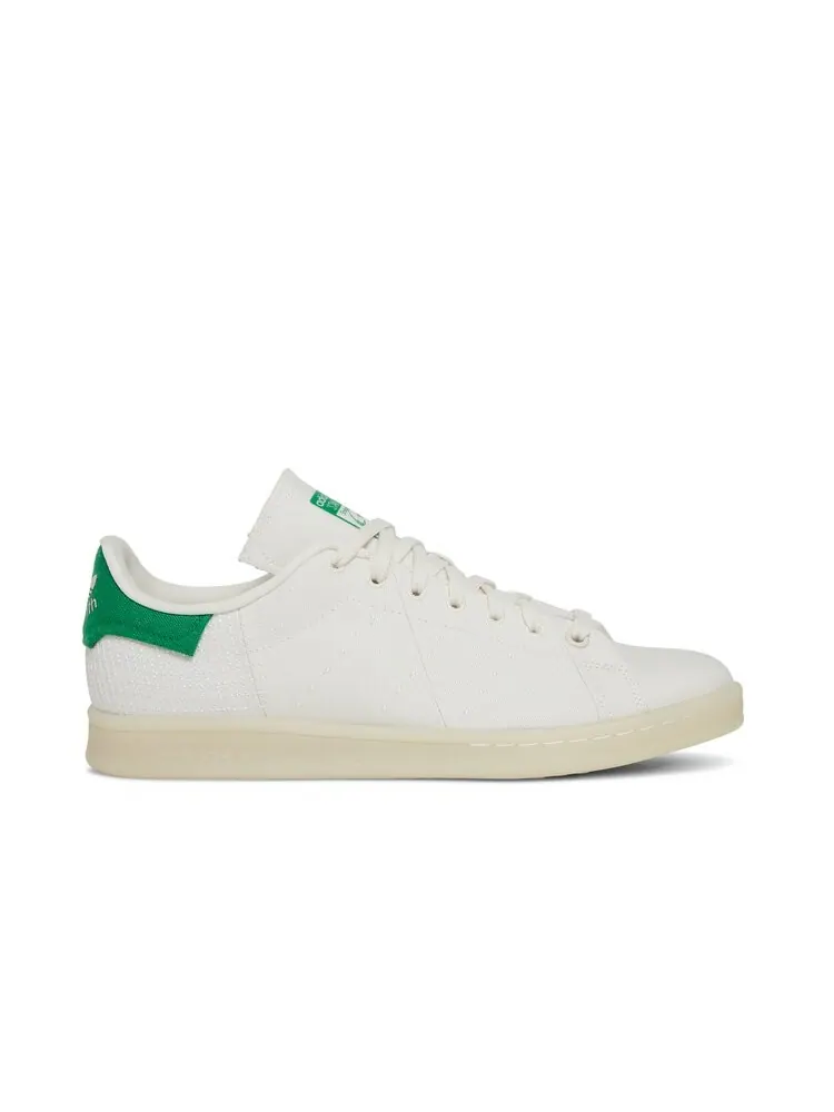 Кроссовки Adidas Stan Smith Primeblue — изображение 1 из 4, белый