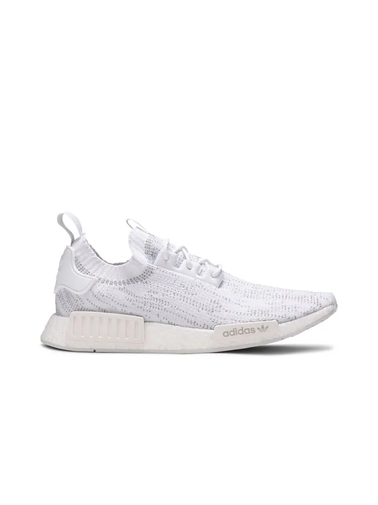 Кроссовки Adidas NMD_R1 Primeknit — изображение 1 из 4, белый