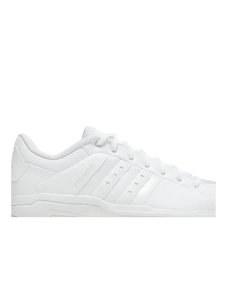Кроссовки Pro Model 2G Low 'Triple White' — изображение 2 из 8, белый