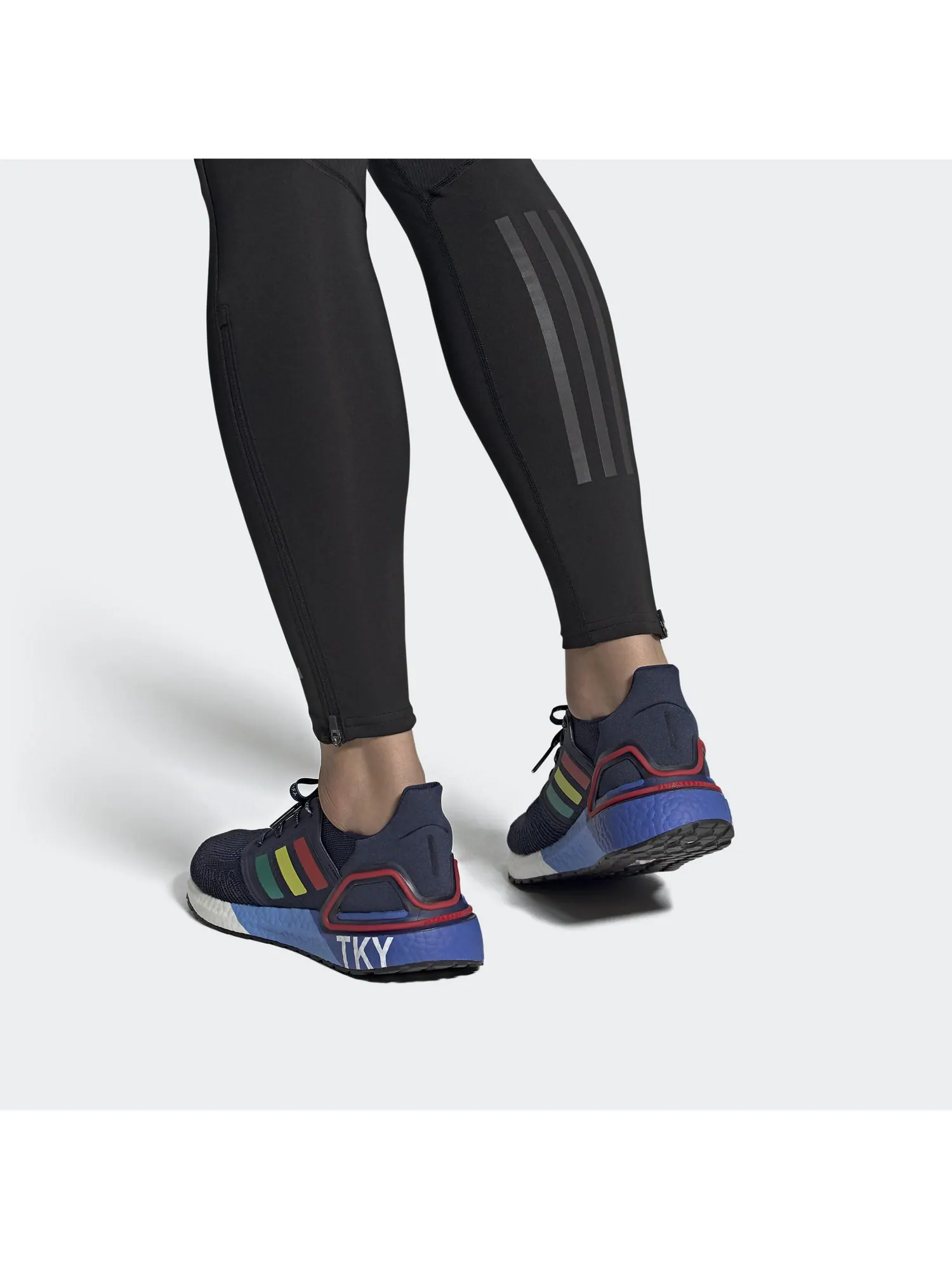 Кроссовки мужские Adidas UltraBoost 20 City Pack Tokyo — изображение 7 из 7, синий