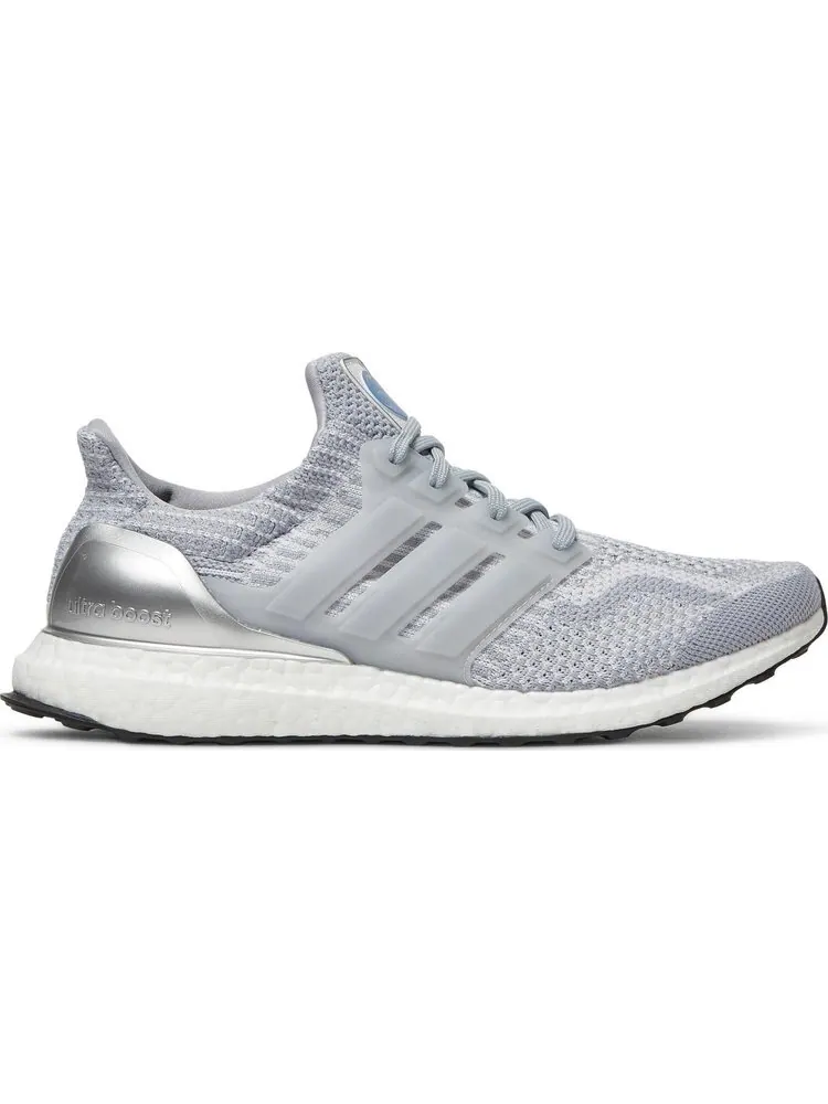 Кроссовки Adidas NASA x UltraBoost DNA 'Halo Silver' — изображение 1 из 8, серебряный