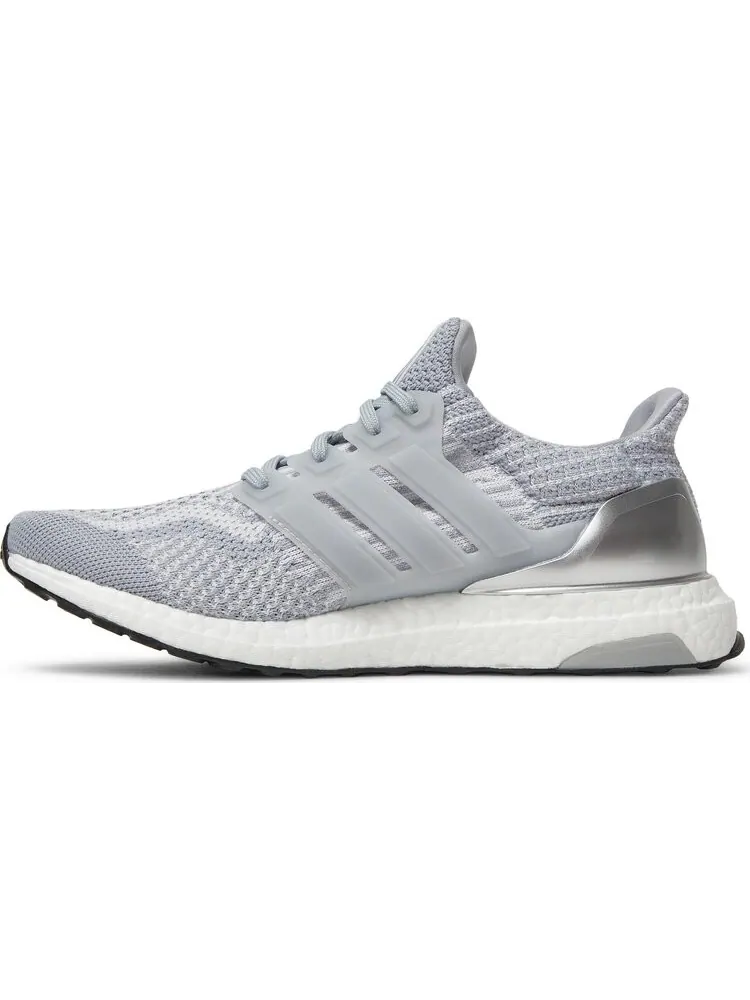 Кроссовки Adidas NASA x UltraBoost DNA 'Halo Silver' — изображение 3 из 8, серебряный