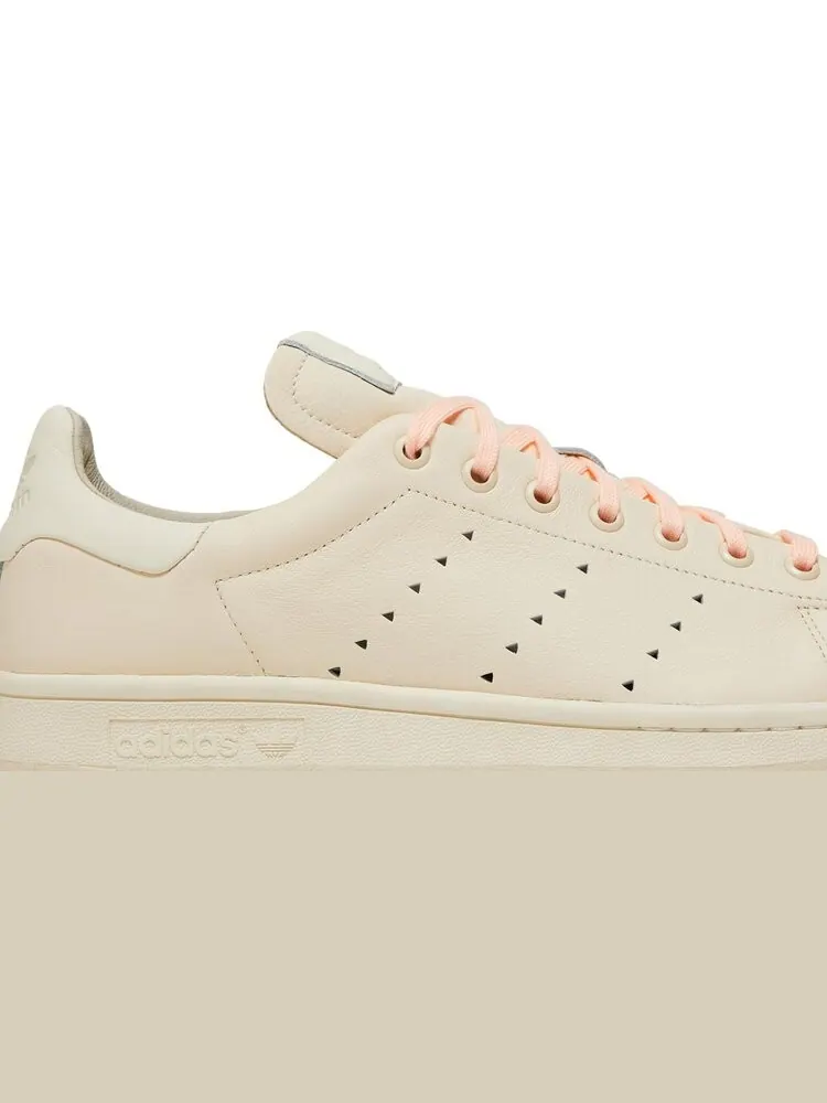 Кроссовки Adidas Pharrell Williams x Stan Smith 'Cream' — изображение 2 из 8, загар