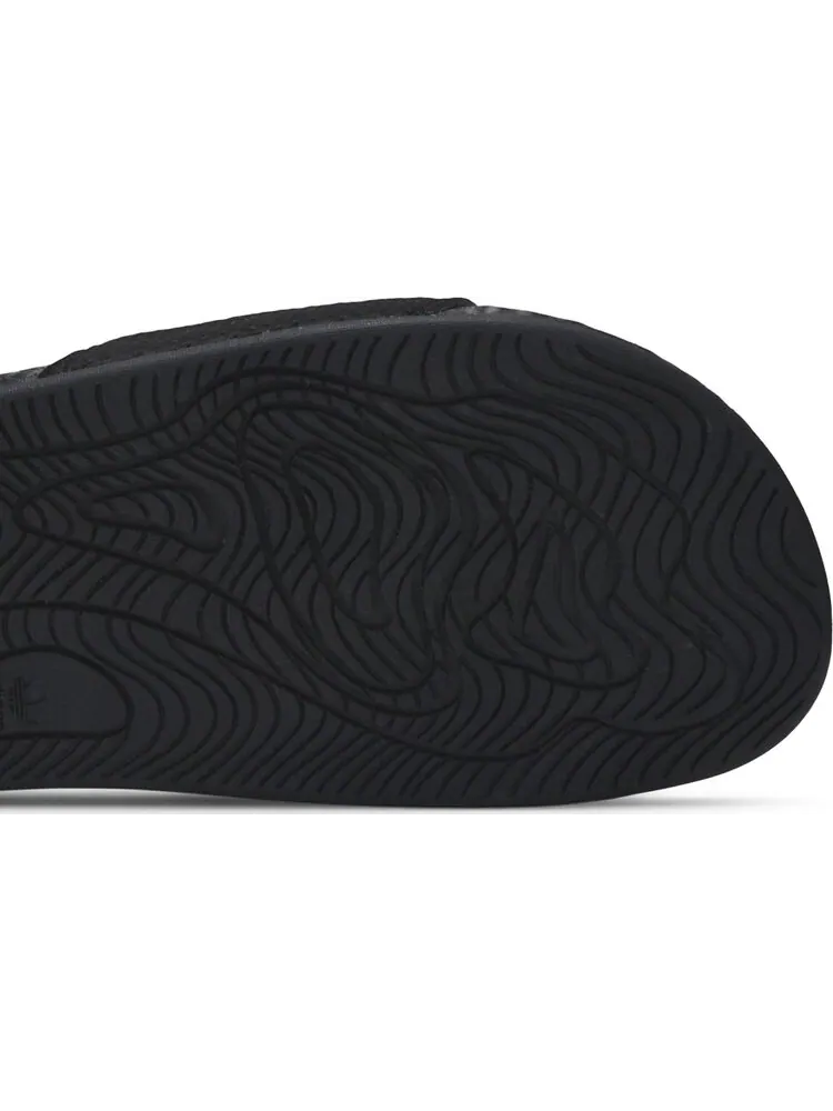 Сандалии Adidas Pharrell x Boost Slides 'Triple Black' — изображение 5 из 8, черный