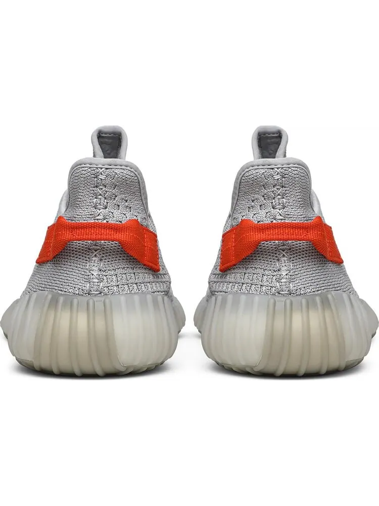 Кроссовки Adidas Yeezy Boost 350 V2 — изображение 6 из 8, серый/красный