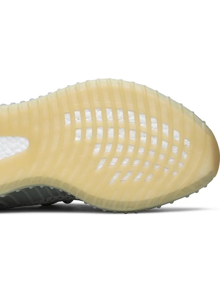 Кроссовки Adidas Yeezy Boost 350 V2 'Desert Sage' — изображение 5 из 9, зеленый