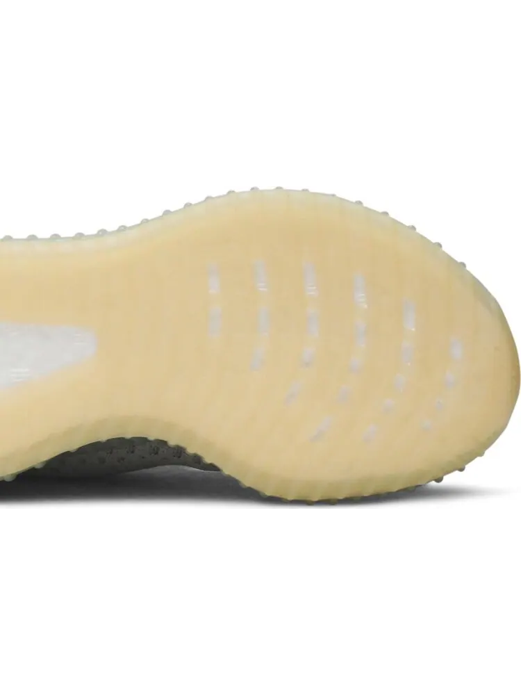 Кроссовки Adidas Yeezy Boost 350 V2 Kids 'Desert Sage' — изображение 5 из 8, зеленый