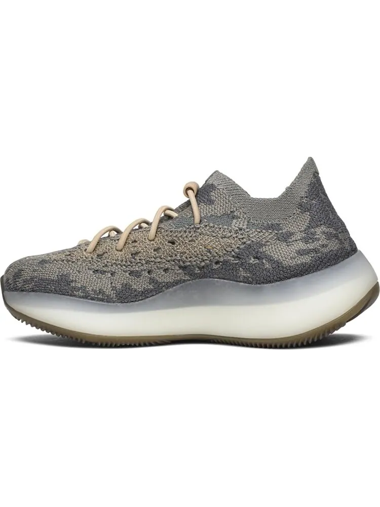 Кроссовки Adidas Yeezy Boost 380 Kids 'Mist Non-Reflective' — изображение 3 из 8, загар