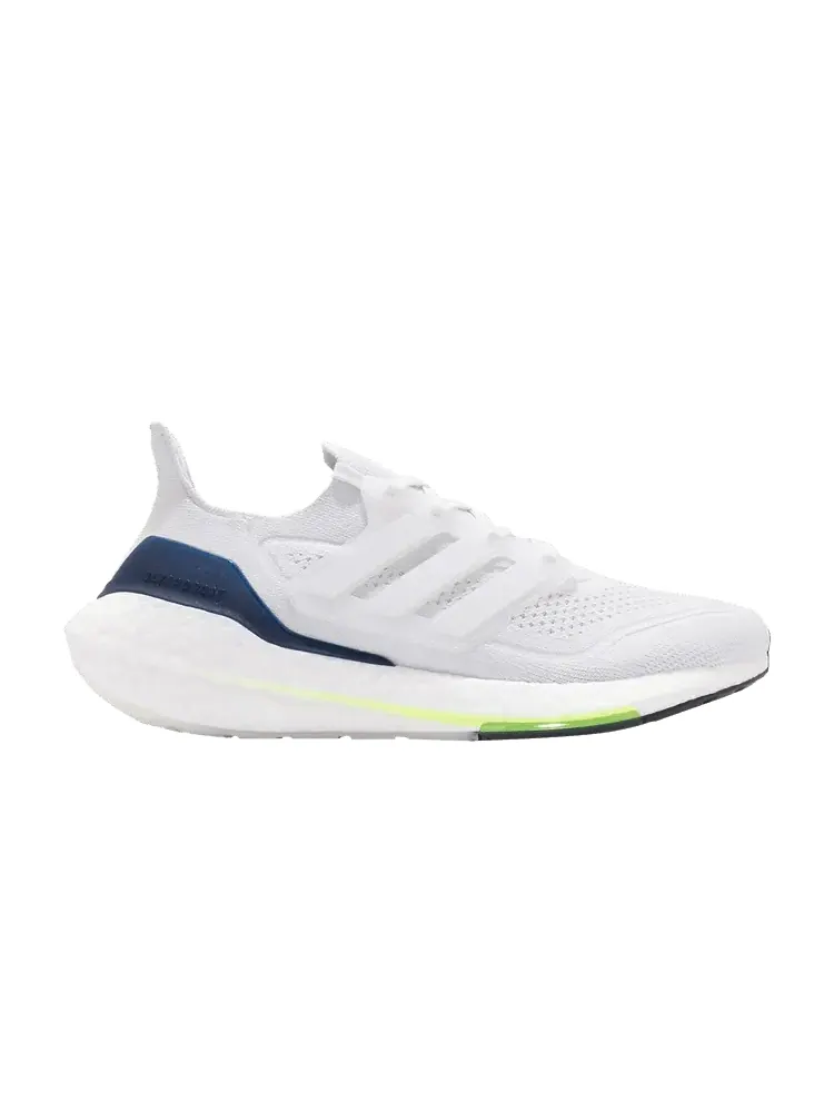 Кроссовки adidas UltraBoost 21 'Crystal White' — изображение 1 из 1, белый/белый/желтый