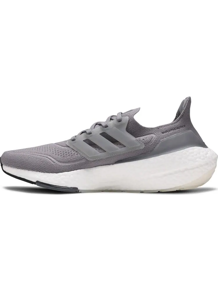 Кроссовки Adidas UltraBoost 21 'Grey' — изображение 3 из 8, серый