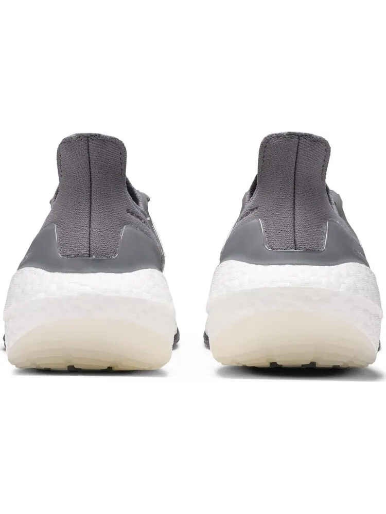 Кроссовки Adidas UltraBoost 21 'Grey' — изображение 6 из 8, серый