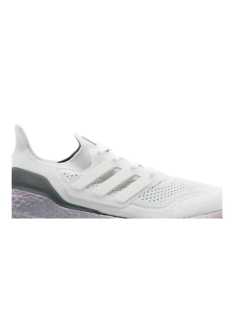 Кроссовки Adidas UltraBoost 21 — изображение 2 из 4, белый