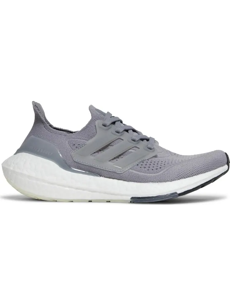 Кроссовки Adidas Wmns UltraBoost 21 'Grey' — изображение 1 из 8, серый