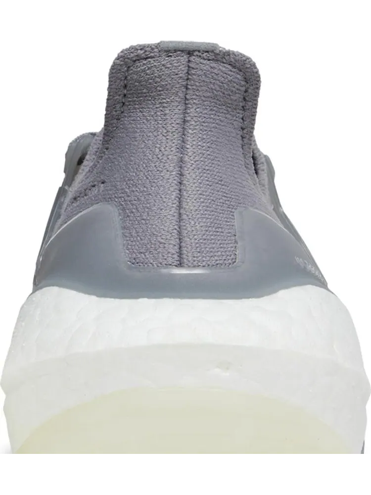 Кроссовки Adidas Wmns UltraBoost 21 'Grey' — изображение 7 из 8, серый