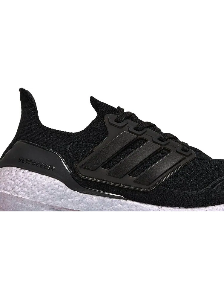 Кроссовки Adidas Wmns UltraBoost 21 'Black Blue Oxide' — изображение 2 из 8, черный
