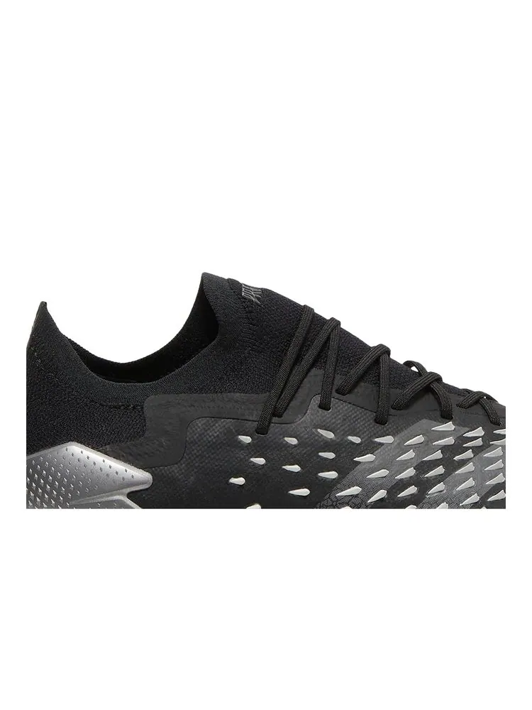 Кроссовки Predator Freak.1 Low FG 'Black Grey' — изображение 2 из 8, черный серый