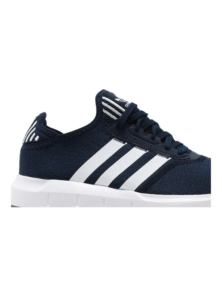 Кроссовки adidas Wmns Swift Run X 'Collegiate Navy' — изображение 3 из 9, темно-синий/белый/черный