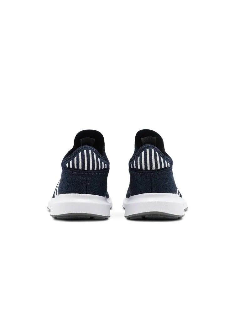 Кроссовки adidas Wmns Swift Run X 'Collegiate Navy' — изображение 7 из 9, темно-синий/белый/черный