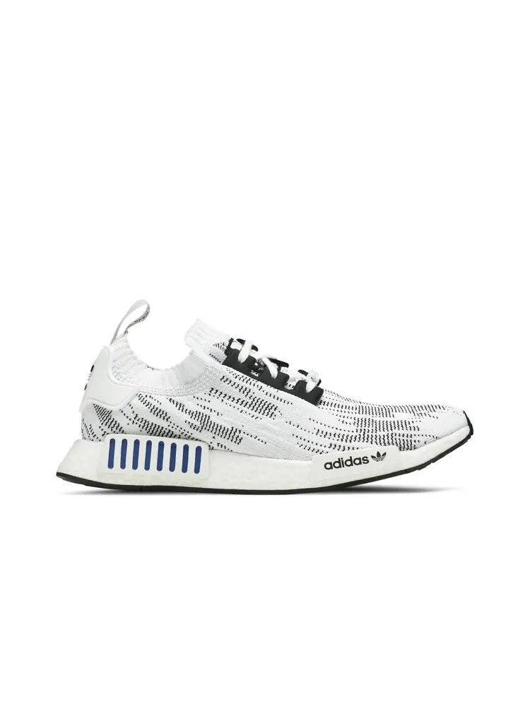 Кроссовки Adidas Star Wars x NMD_R1 Primeknit — изображение 1 из 4, белый