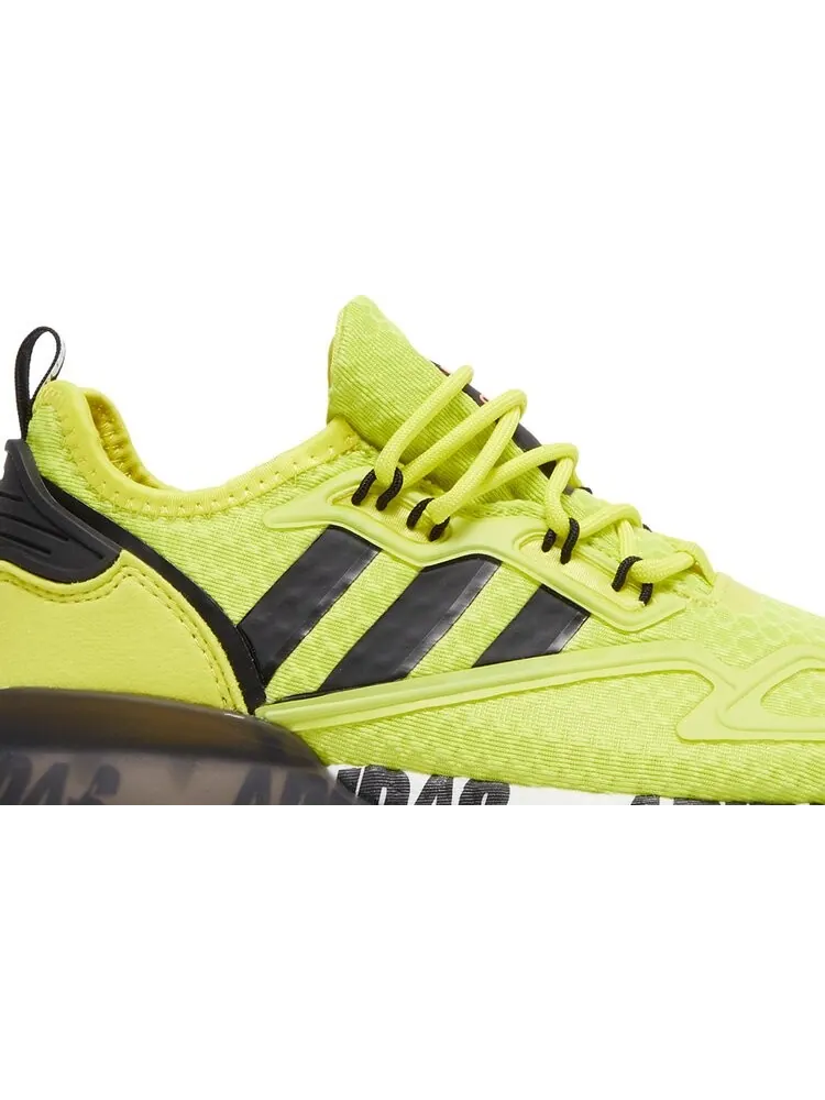 Кроссовки Adidas ZX 2K Boost J 'Bold Logo Graphic - Acid Yellow' — изображение 2 из 8, желтый