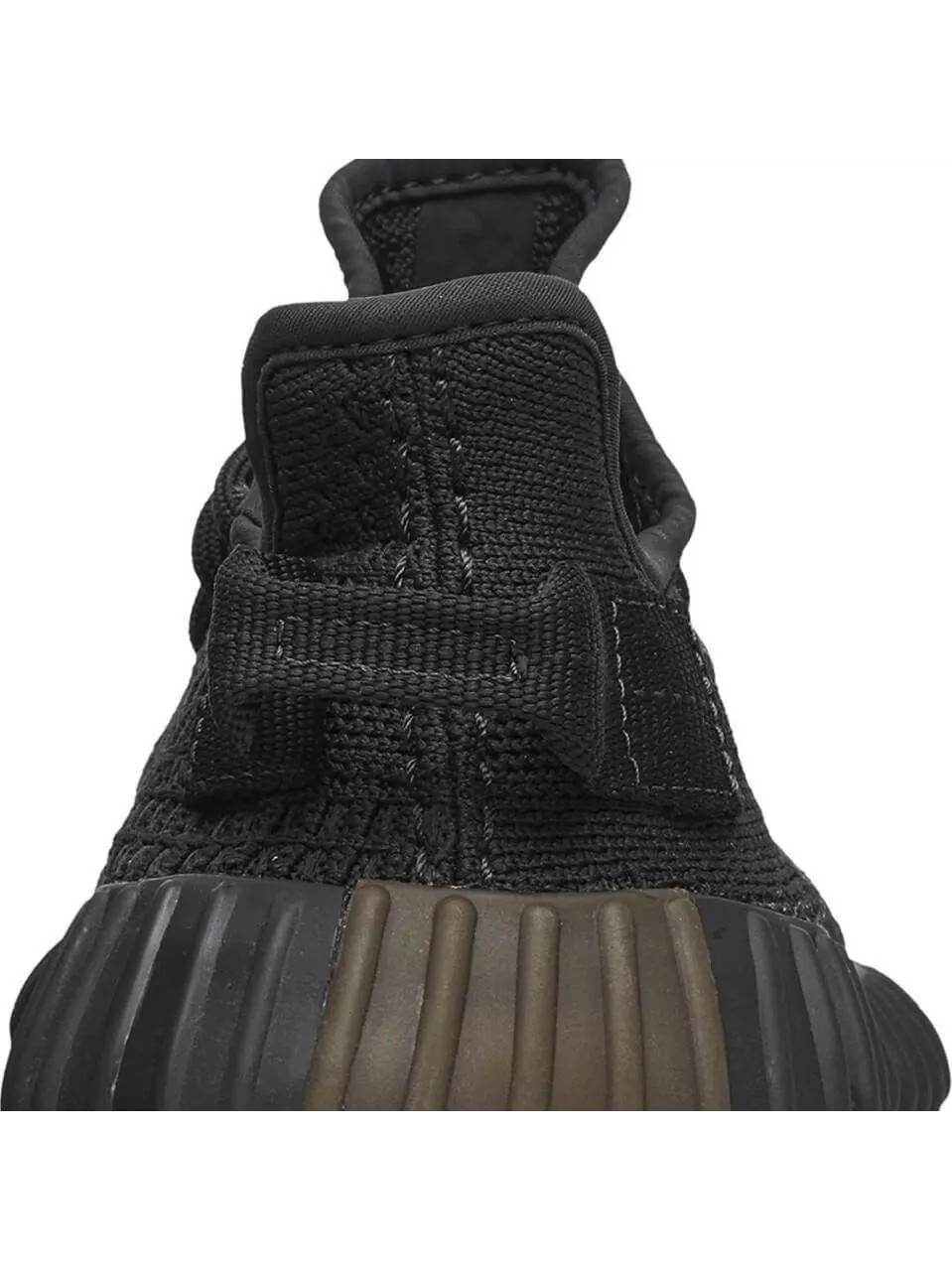 Кроссовки Yeezy Boost 350 V2 Cinder Non-Reflective — изображение 7 из 8, черный