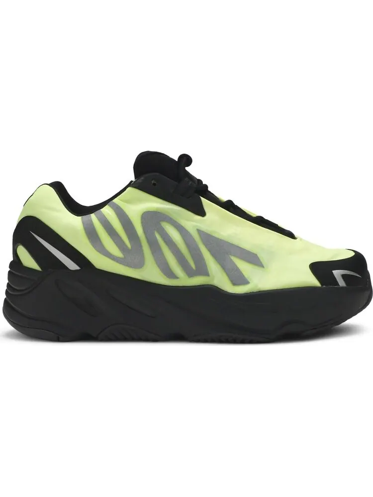 Кроссовки Adidas Yeezy Boost 700 MNVN Kids 'Phosphor' — изображение 1 из 8, желтый