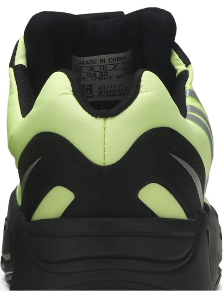 Кроссовки Adidas Yeezy Boost 700 MNVN Kids 'Phosphor' — изображение 7 из 8, желтый