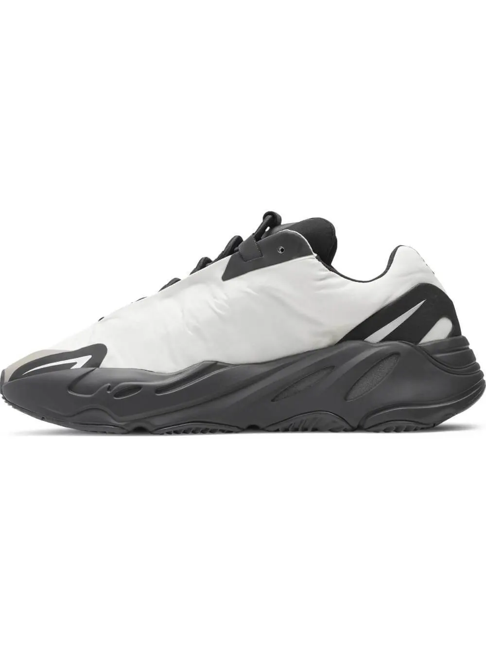 Кроссовки Yeezy Boost 700 MNVN Bone — изображение 3 из 9, белый