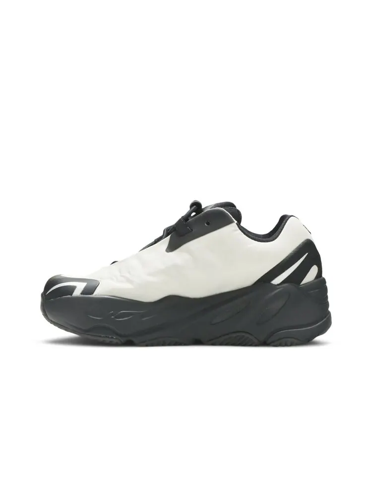 Кроссовки Adidas Yeezy Boost 700 MNVN Infant — изображение 3 из 4, бежевый