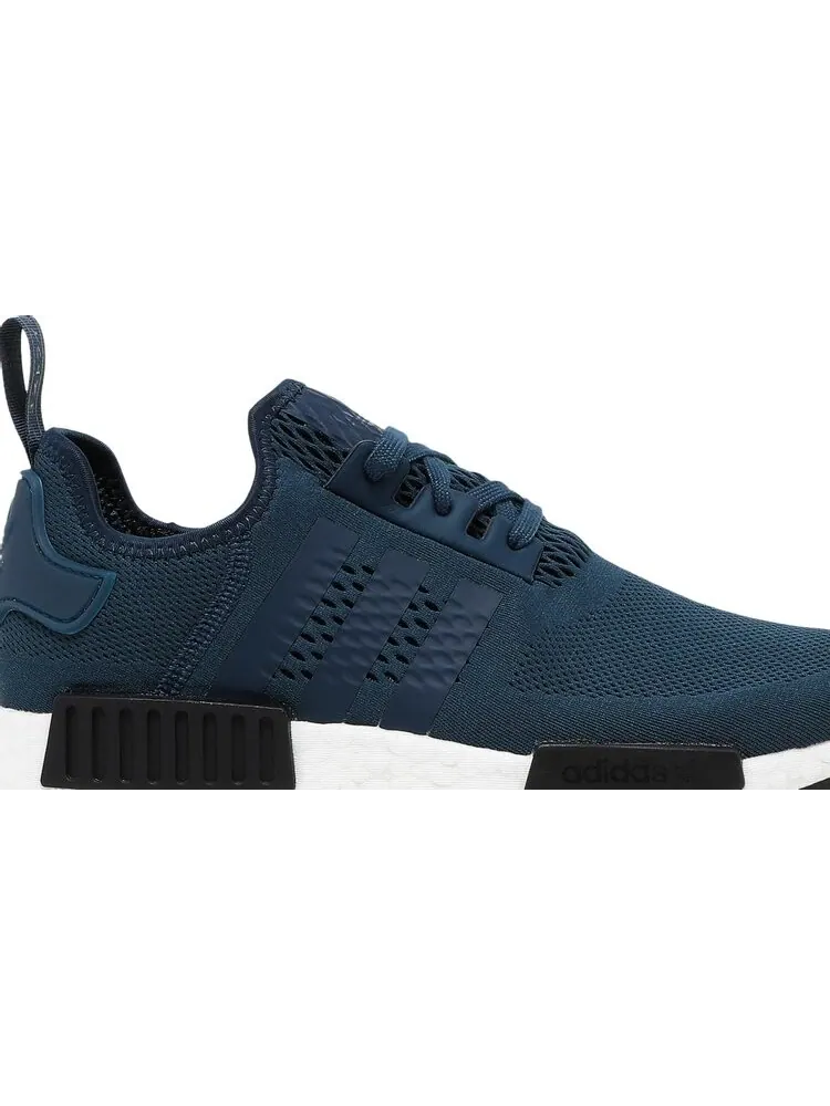 Кроссовки Adidas NMD_R1 'Crew Navy' — изображение 2 из 8, синий