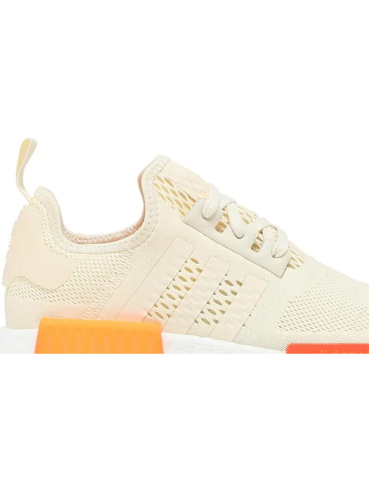 Кроссовки Adidas NMD_R1 'Cream White Screaming Orange' — изображение 2 из 8, бежевый