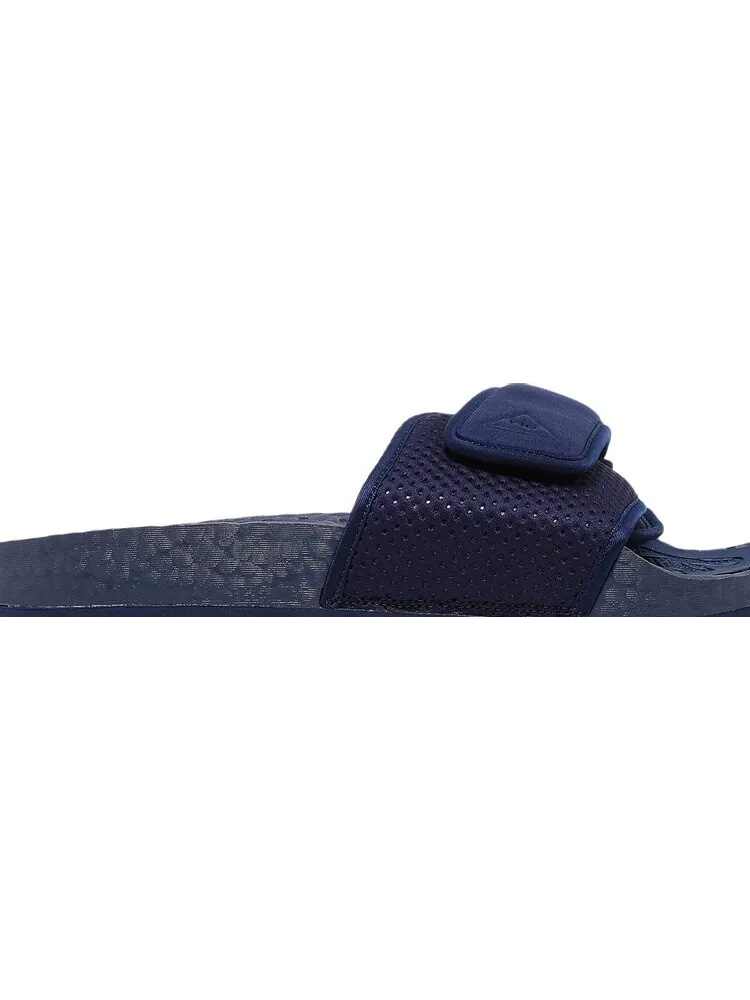 Сандалии Adidas Pharrell x Boost Slides 'Night Sky' — изображение 2 из 8, синий