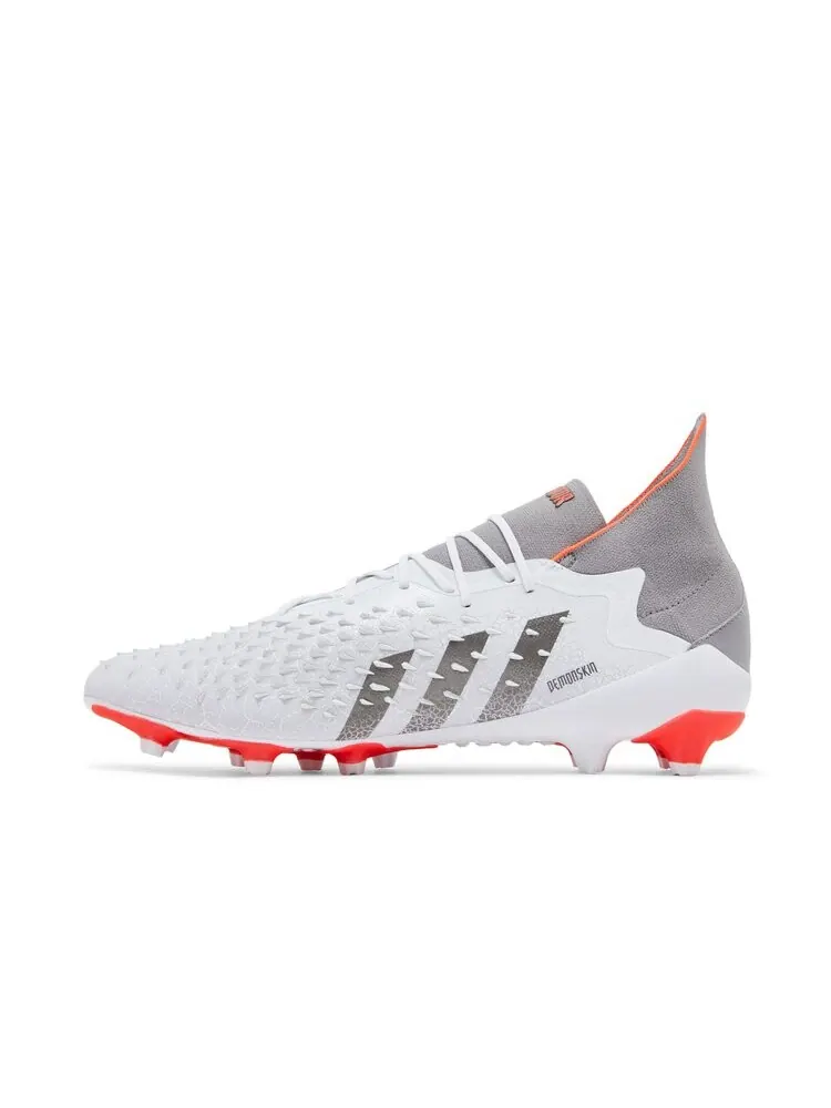Кроссовки Adidas Predator Freak.1 AG — изображение 3 из 4, белый