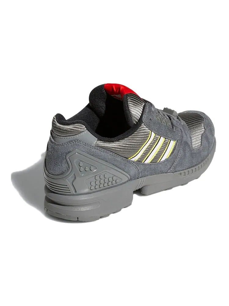 Кроссовки Adidas Originals ZX 8000 Lifestyle — изображение 3 из 5