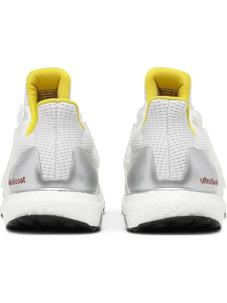 Кроссовки Adidas UltraBoost DNA x LEGO — изображение 6 из 8, белый