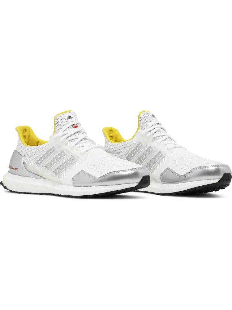 Кроссовки Adidas UltraBoost DNA x LEGO — изображение 8 из 8, белый