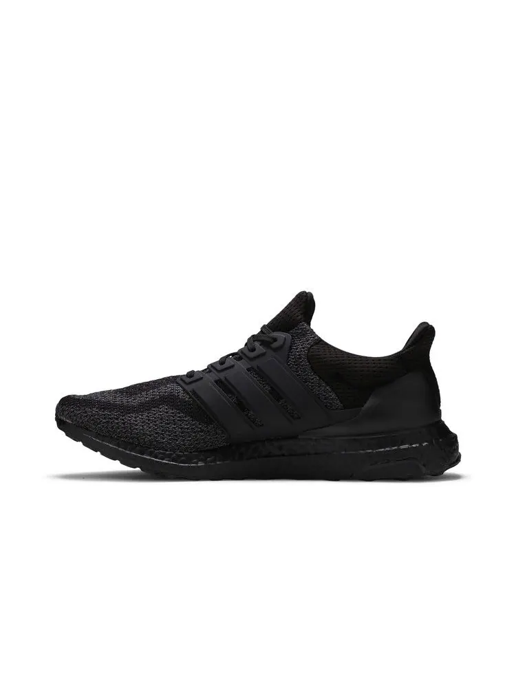 Кроссовки adidas UltraBoost 'Black' — изображение 4 из 9, черный/красный