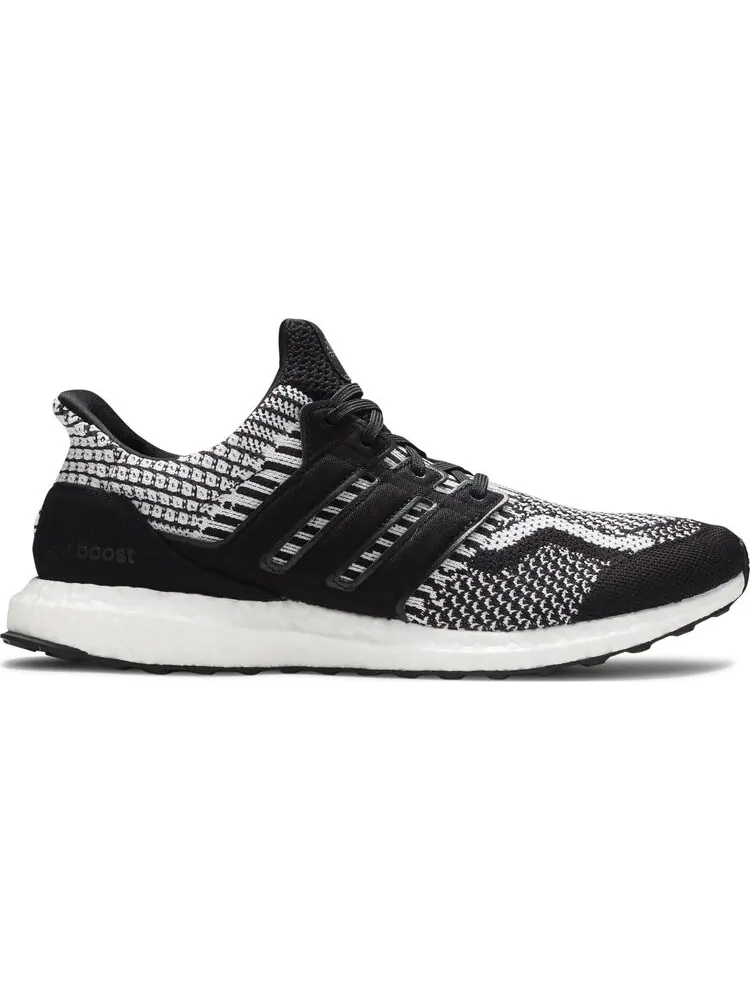 Кроссовки Adidas UltraBoost 5.0 DNA 'Black White' — изображение 1 из 8, черный
