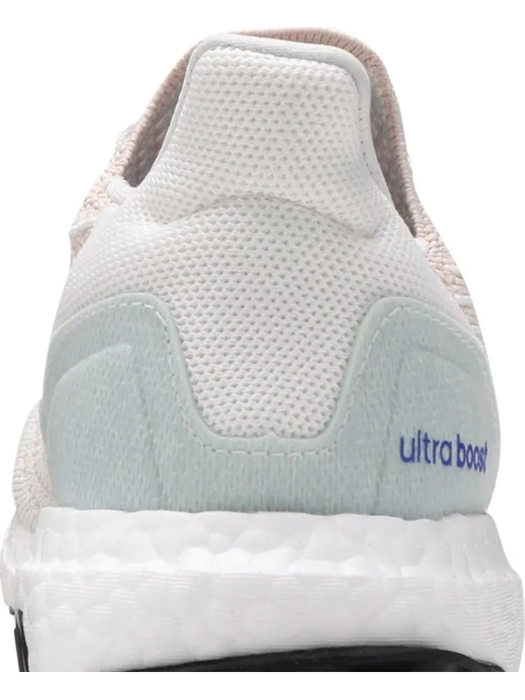 Кроссовки Adidas Wmns UltraBoost 6.0 'Halo Ivory' — изображение 7 из 8, бежевый