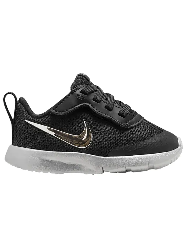 Кроссовки Nike Tanjun SE EasyOn TD — изображение 1 из 1, черный