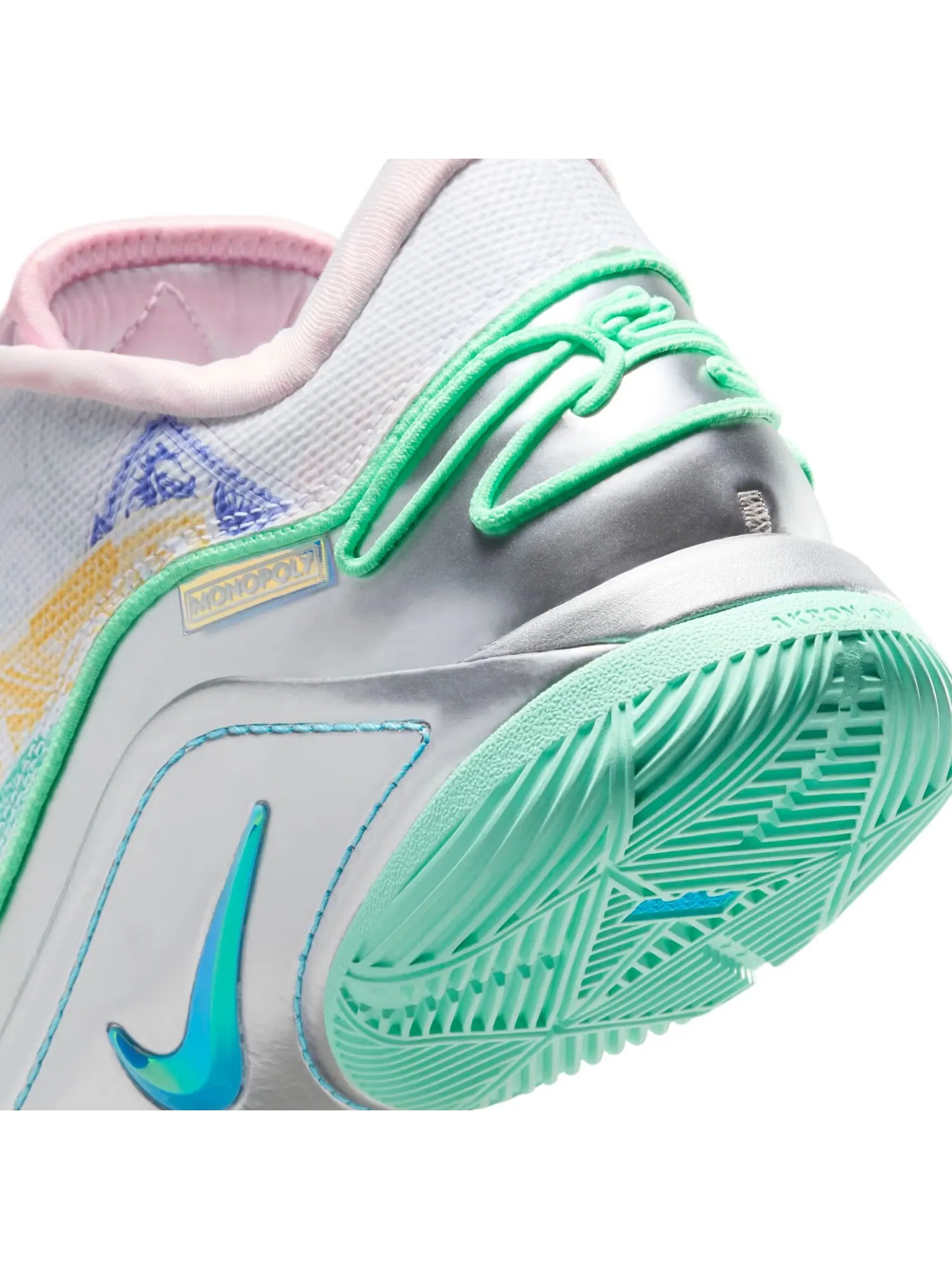 Баскетбольные кроссовки Monopoly x Nike LeBron 22 'Currency' — изображение 8 из 10, белый/мультиколор