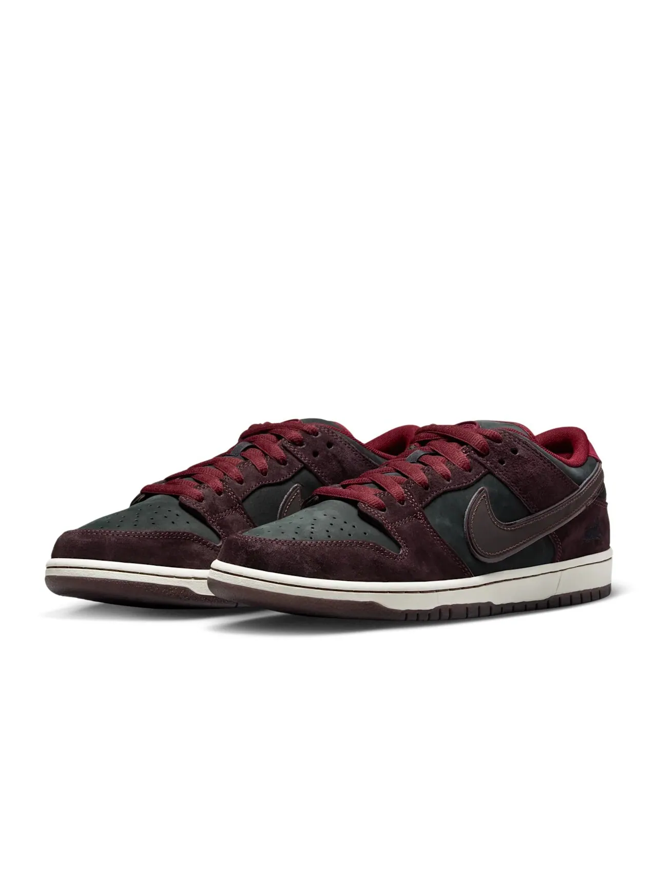 Кроссовки унисекс Nike SB Dunk Low Pro x Riot Skateshop — изображение 2 из 8, темно-серый/красный