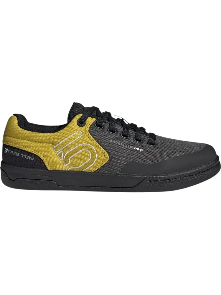Кроссовки Adidas Five Ten Freerider Primeblue 'Grey Mustard' — изображение 1 из 1, желтый