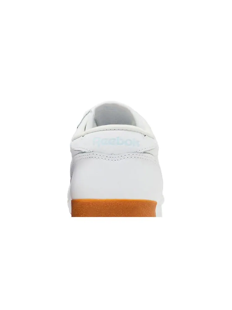 Кроссовки Wmns Freestyle Low 'White Gum' — изображение 7 из 7, белый