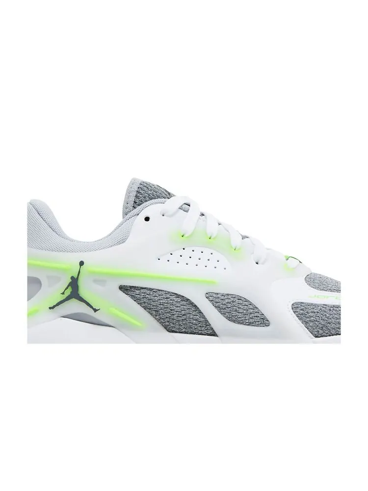 Кроссовки Air Jordan Wmns Jordan Heir Wolf Grey Electric Green — изображение 2 из 6, серый зеленый