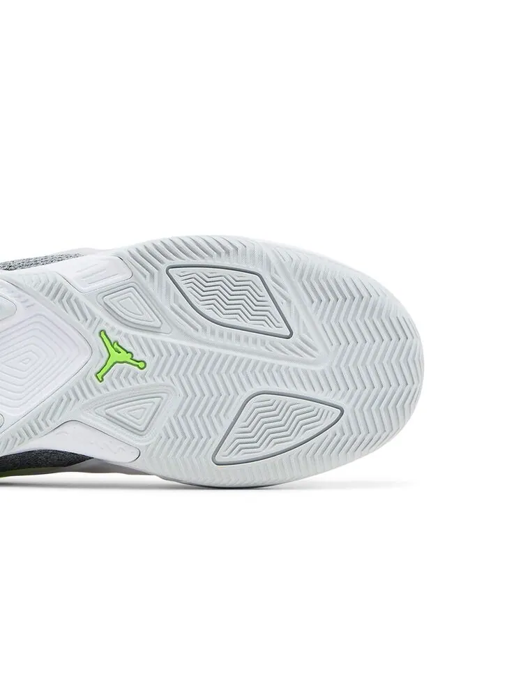 Кроссовки Air Jordan Wmns Jordan Heir Wolf Grey Electric Green — изображение 5 из 6, серый зеленый
