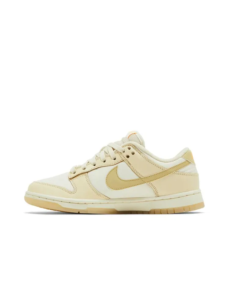 Кроссовки Nike Wmns Dunk Low 'Muslin Team Gold' — изображение 4 из 9