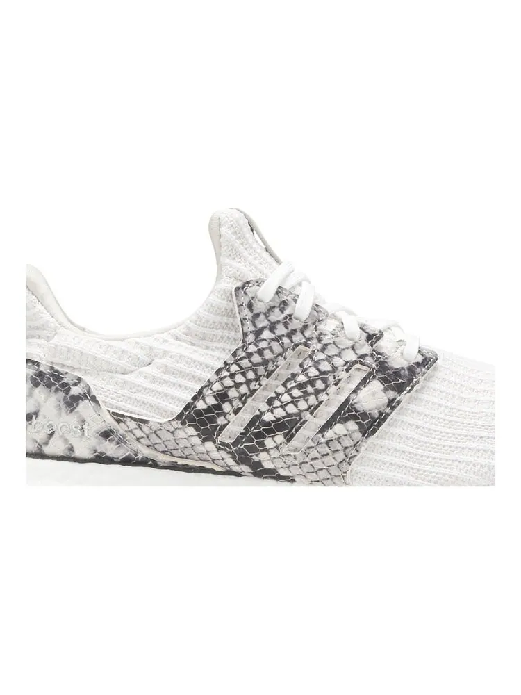Кроссовки Adidas UltraBoost DNA — изображение 2 из 4, белый